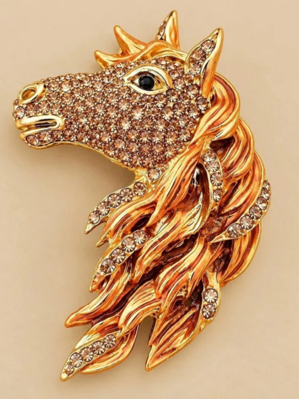 Crystal Horse Head Brooch Gold Like New